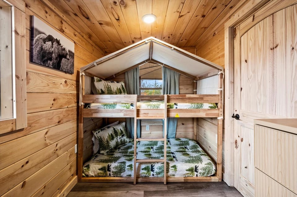 bunk bed