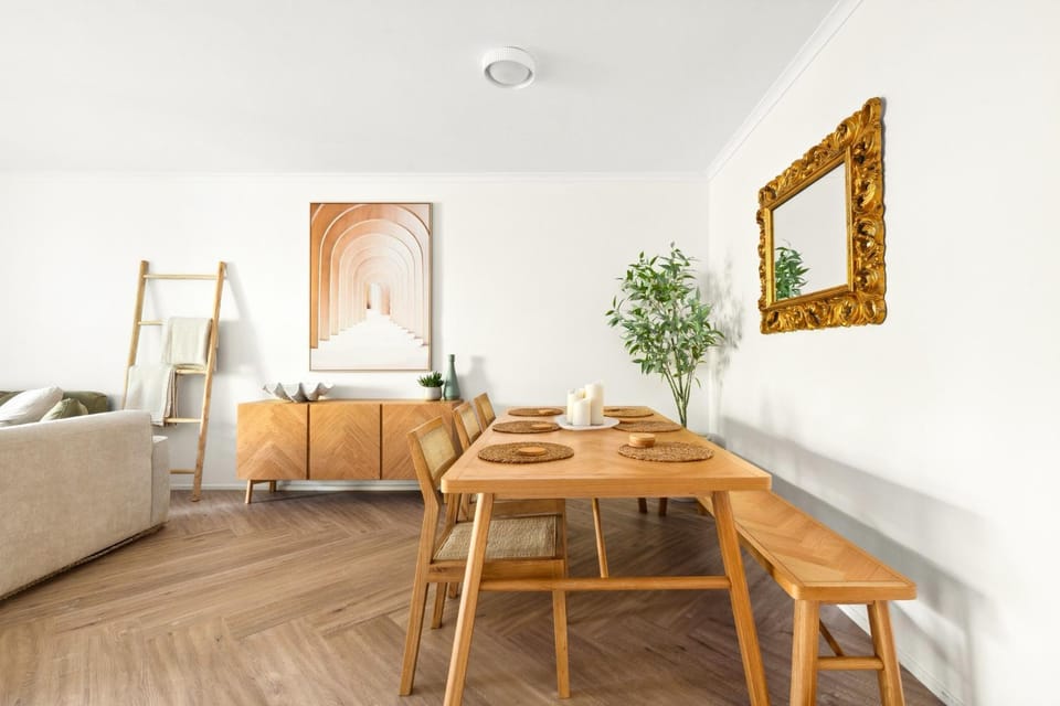 Spacious 2-Bed 2-Bath Moments from Avalon Beach Apartment in Pittwater Council