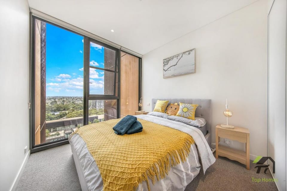 Vivid home in North Ryde Apartment in Sydney