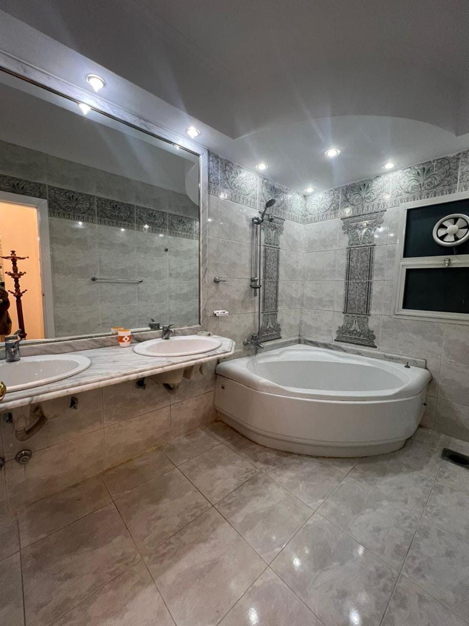 شارع عدن Apartment in Egypt