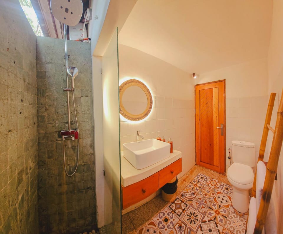Shower, Bathroom, towels