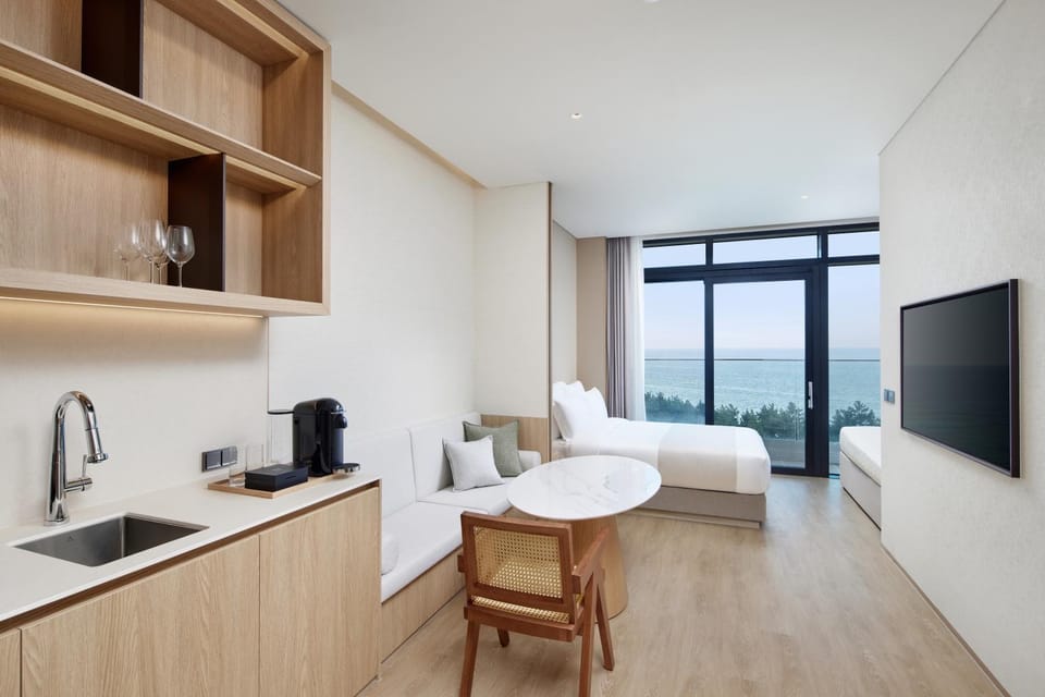 Shillamonogram Gangneung Residence Hotel in South Korea