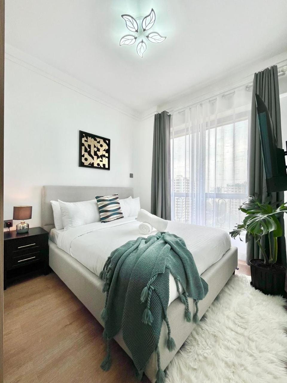 supreme luxury living apartments with breathtaking amazing city views gym heated swimming pool fully equipped gym children playground and ample parking space and proximity to major shopping malls and gourmet restaurants Apartment in Nairobi