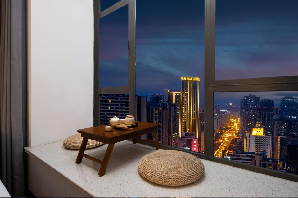 View (from property/room), View (from property/room), City view, City view