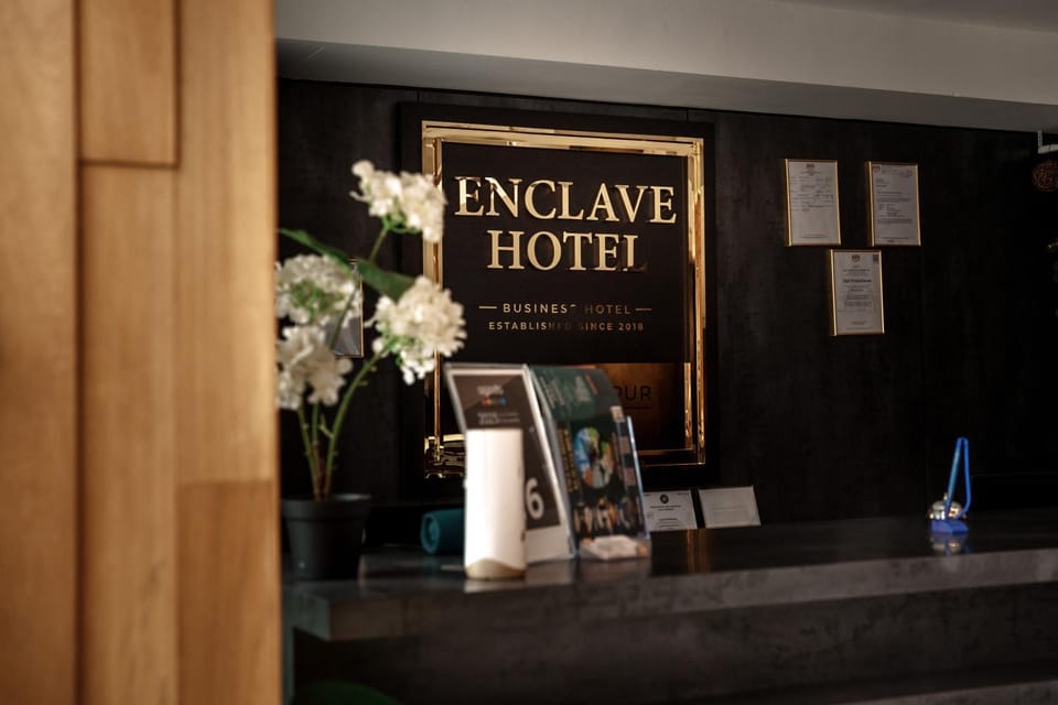 Property logo or sign, Lobby or reception, Certificate/Award
