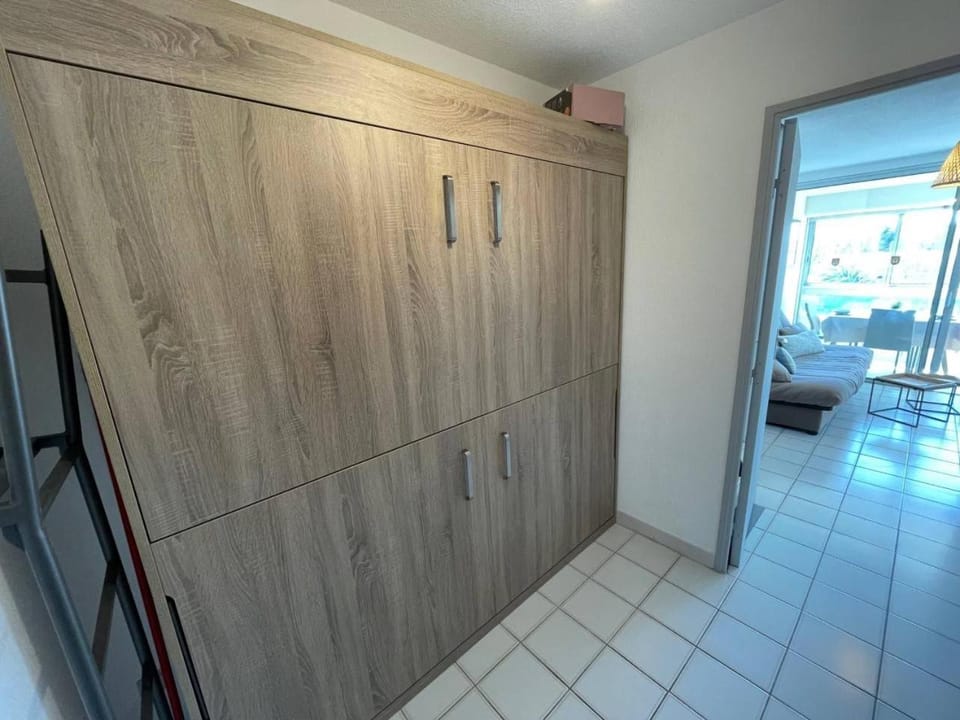 Bed, wardrobe