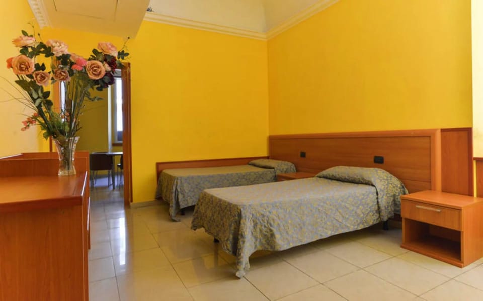 Ogbay Backpackers Haven Hostel in Rome