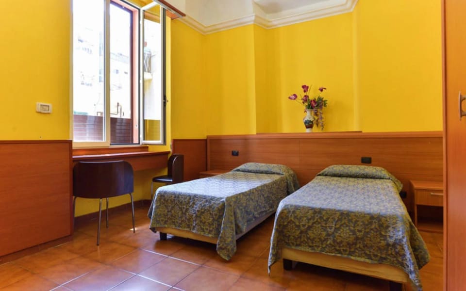 Ogbay Backpackers Haven Hostel in Rome