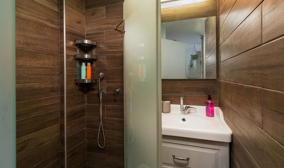 Chic Central TLV Studio Apartment in Tel Aviv-Yafo