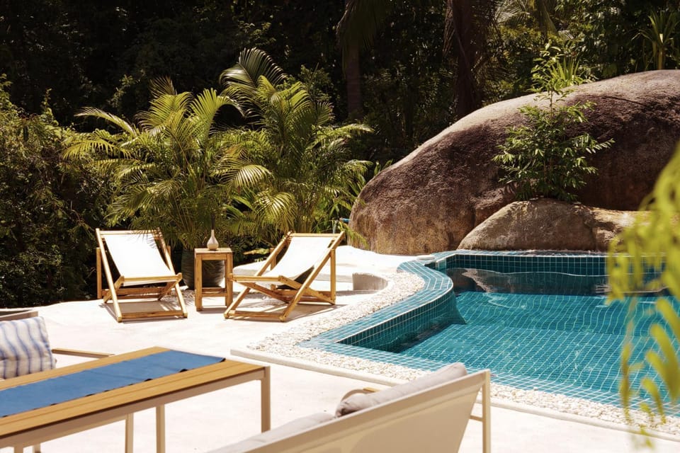 Day, Natural landscape, Garden, Garden view, Pool view, Swimming pool, sunbed