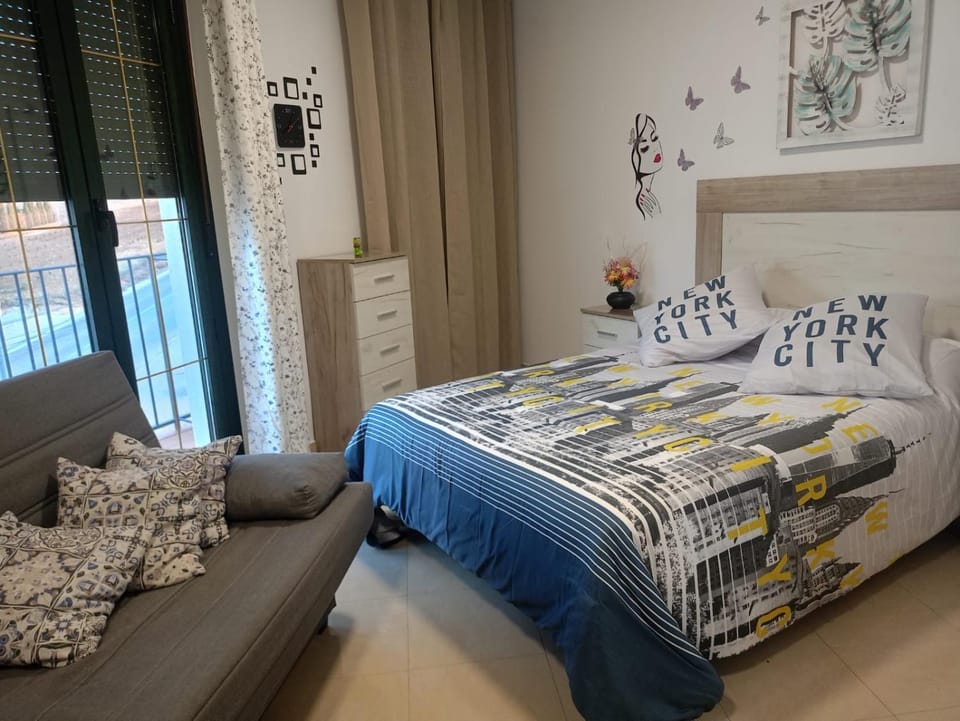 Photo of the whole room