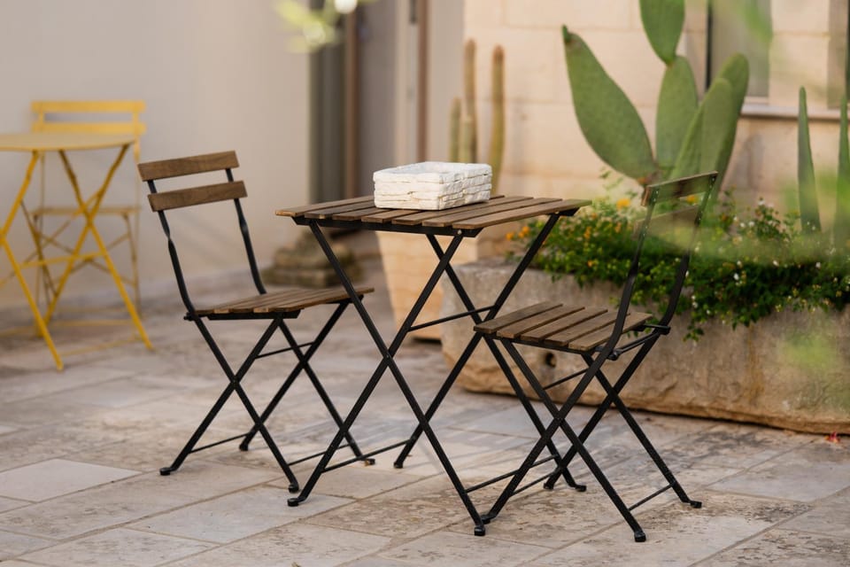 Patio, Day