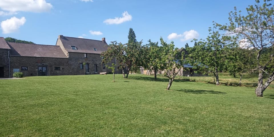 Property building, Garden