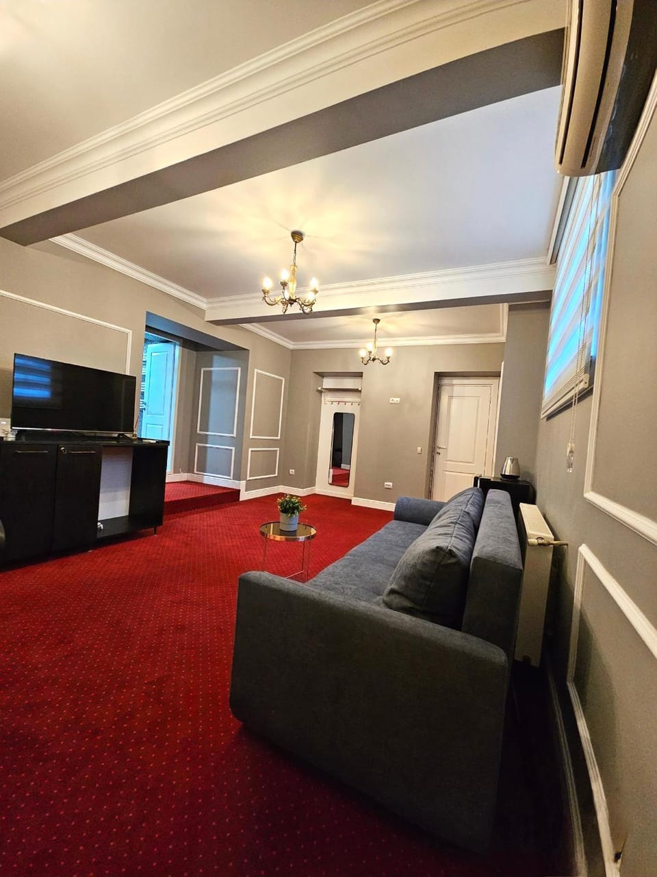 TV and multimedia, Living room, Seating area
