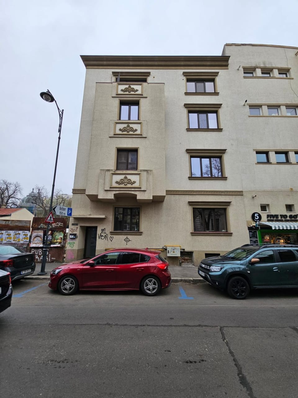 Property building, Day, Location, Parking