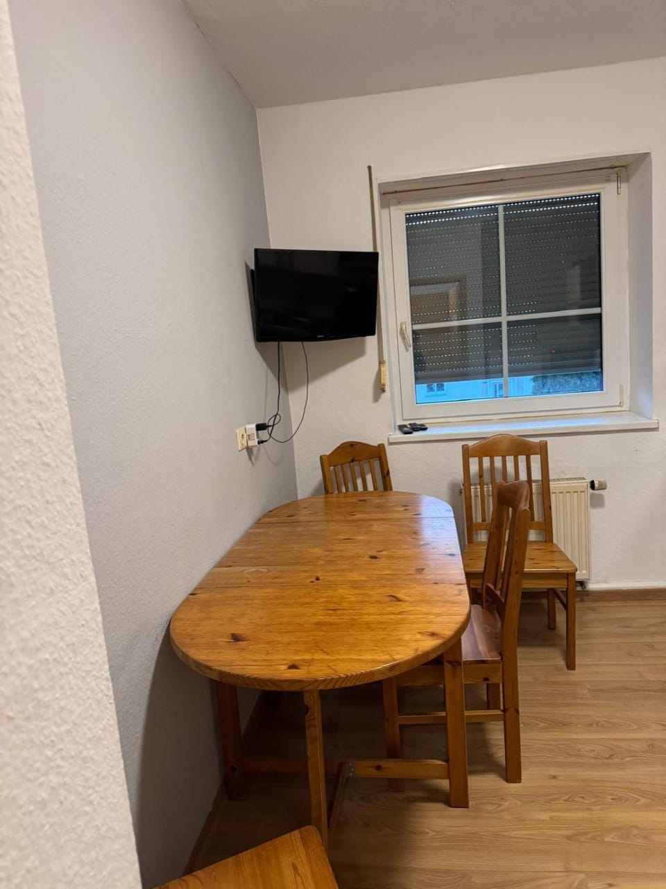 FeWo für 5 Personen in Böhlen, Friedrich-Ebert-Str Apartment in Saxony