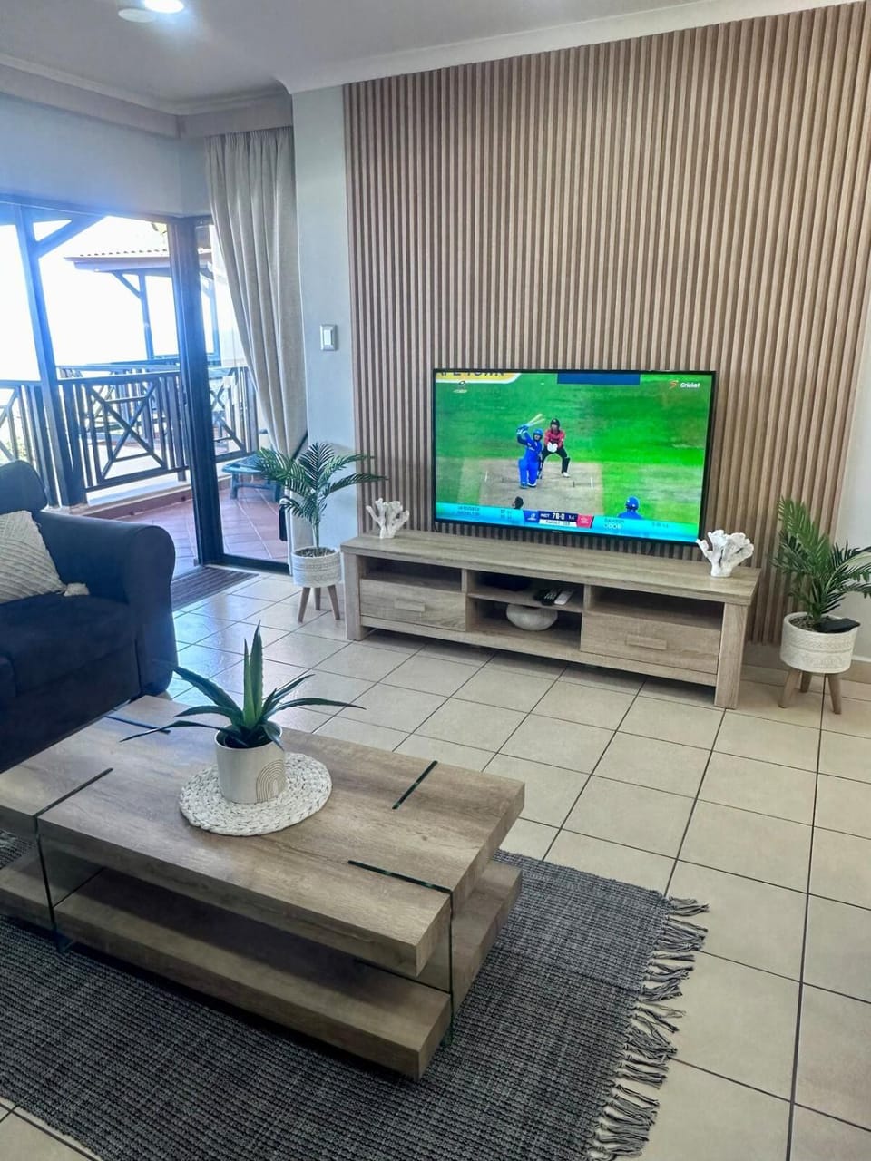 Luxury 3 Bedroom in Bondi Beach Resort Apartment in Margate