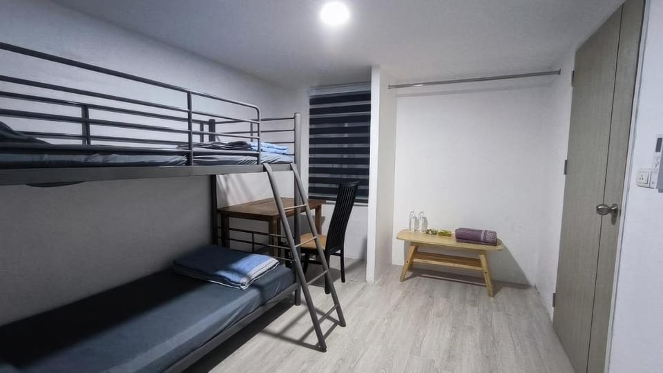 bunk bed
