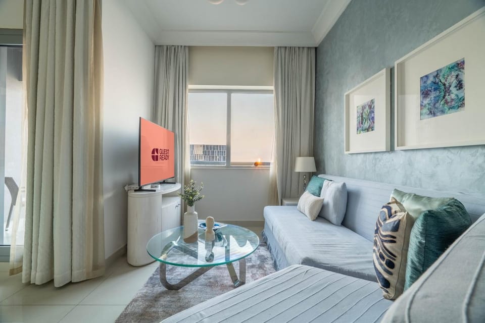 GuestReady - Peaceful Skyline | Signature Tower Apartment in Dubai
