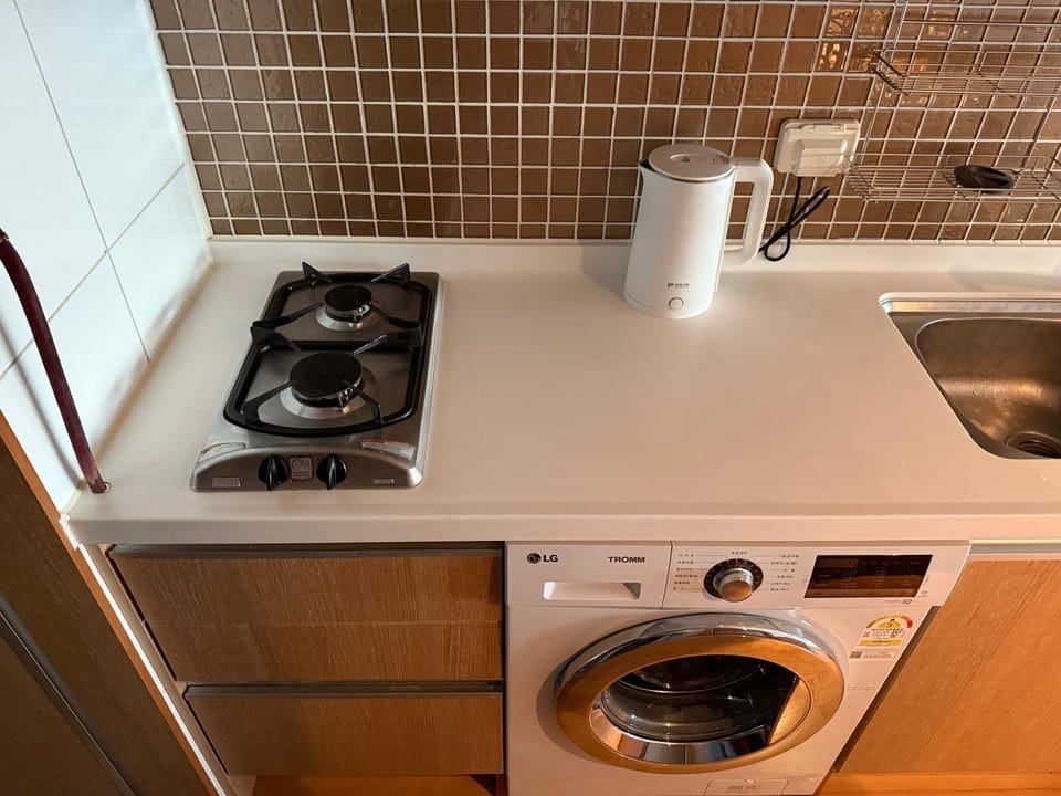 Coffee/tea facilities, Kitchen or kitchenette