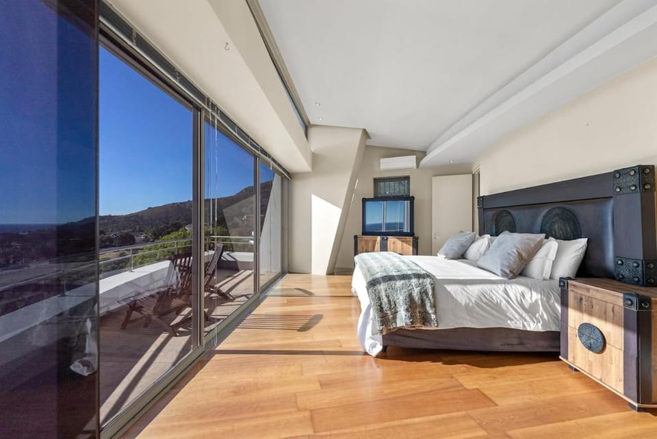 Balcony/Terrace, Photo of the whole room
