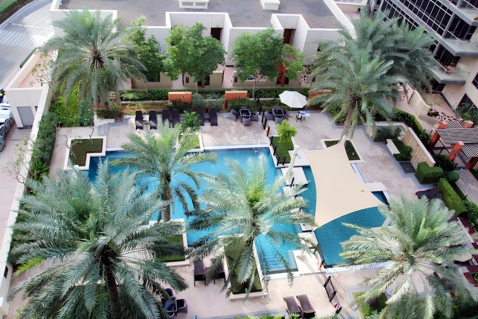 South Ridge 1, Downtown Dubai - Mint Stay Apartment in Dubai