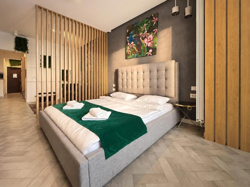 Eden Studio Center Apartment in Bucharest
