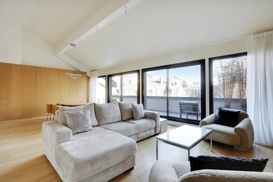Living room, Seating area