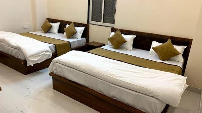 Hotel Banshi Wala - Best Hotel in Khatu Shyam ji Near Khatu shyam ji Tample Hotel in Rajasthan