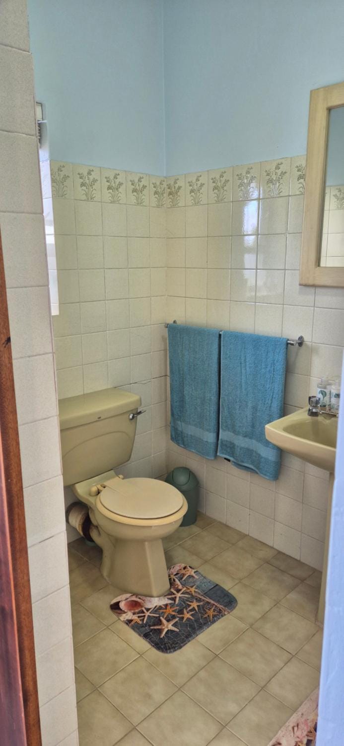 Toilet, Bathroom