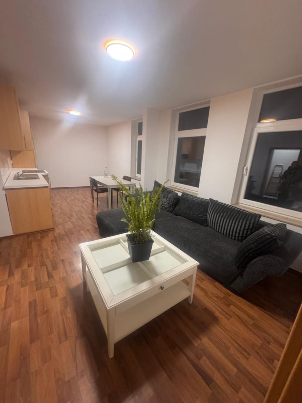 Wunderschöne Unterkunft in Hannover Misburg-Nord in Bahnstationsnähe Apartment in Hanover