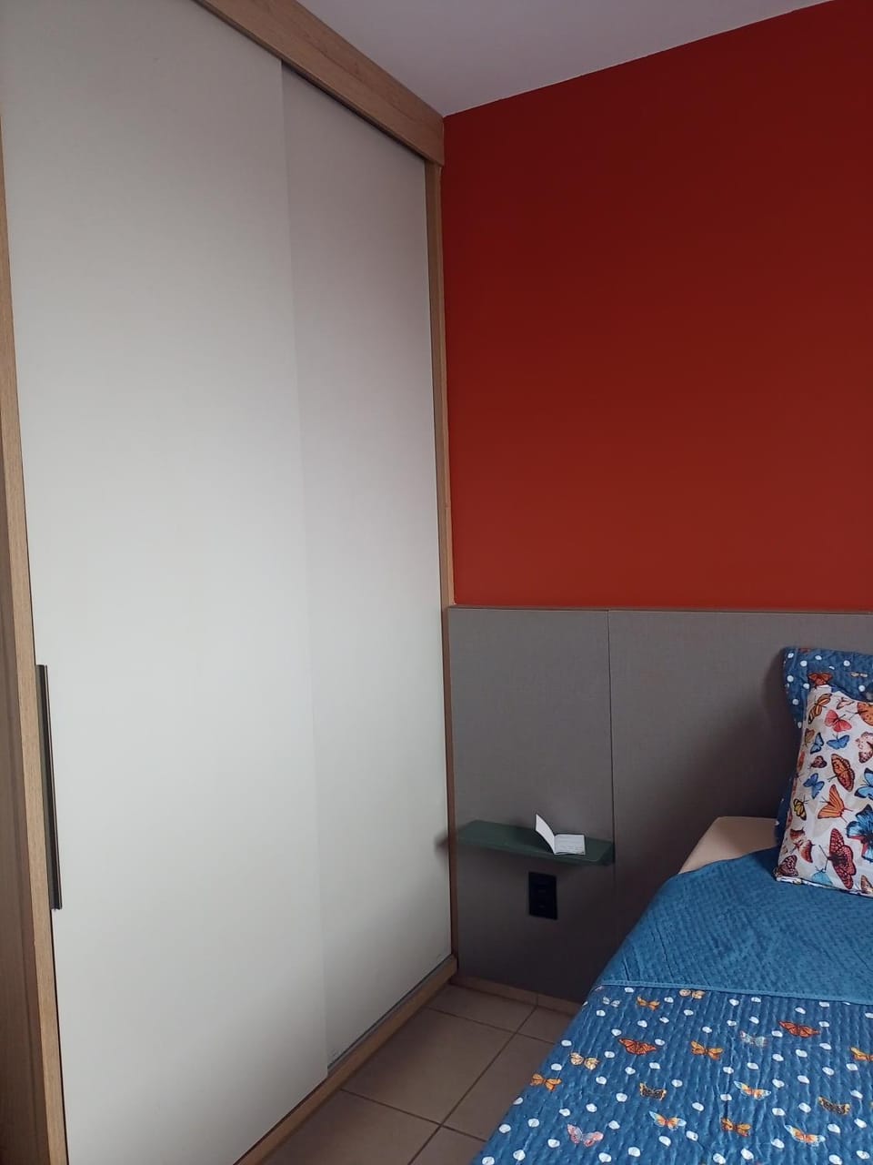 Bedroom, wardrobe
