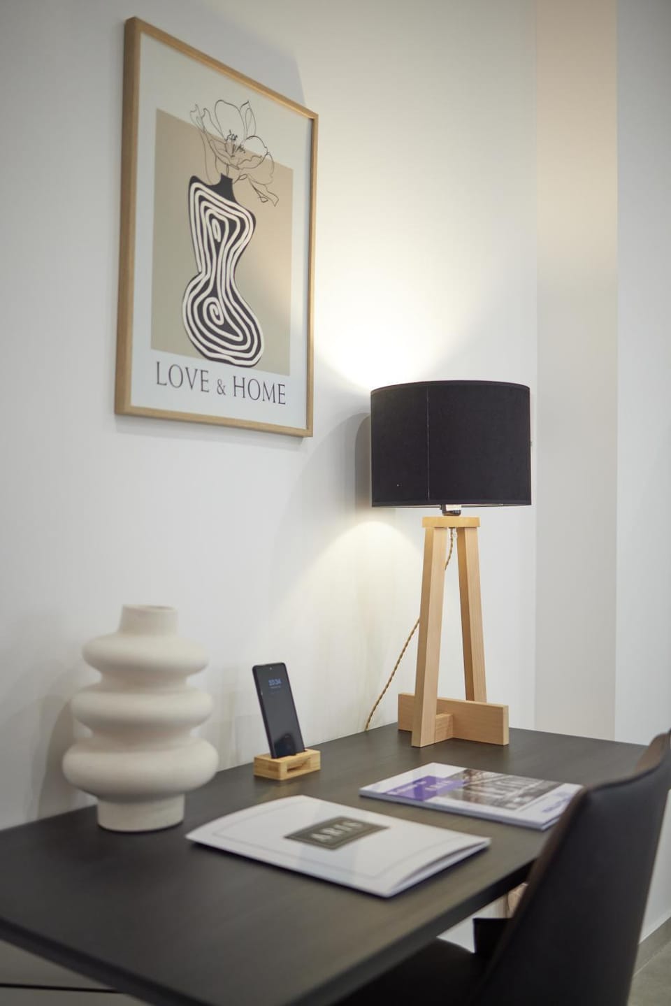 Seating area, internet, internet