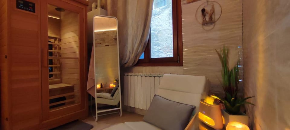 Hot Tub, Hot Tub, Sauna, Sauna, Spa and wellness centre/facilities