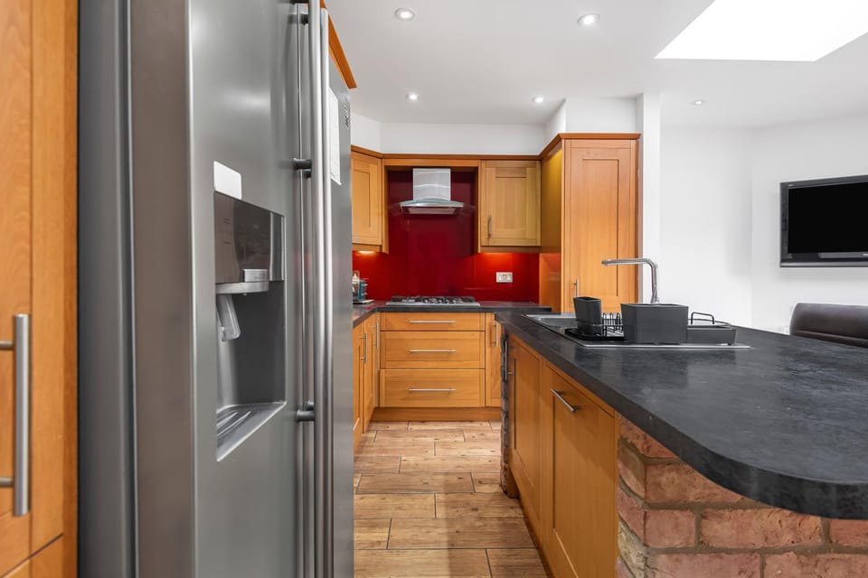 Kitchen or kitchenette, dishwasher, minibar, pet friendly, stove