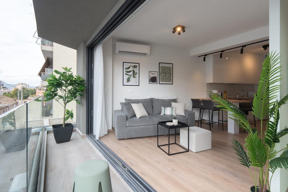 Balcony/Terrace, Living room, Seating area, air conditioner