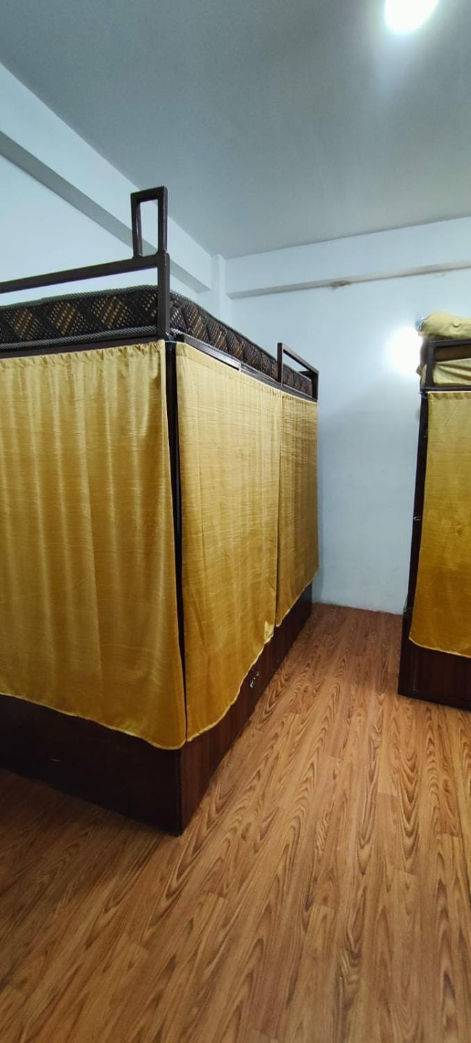 Bed, Photo of the whole room, Bedroom, bunk bed