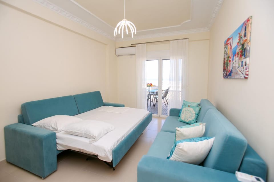 Beach Front Terrace Apartment in Vlorë