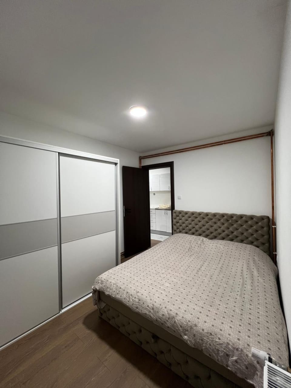 Bed, Photo of the whole room, Bedroom, wardrobe