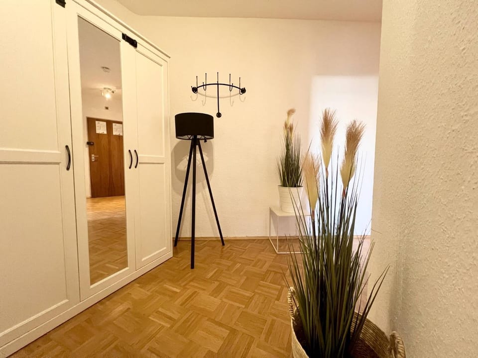Photo of the whole room, Decorative detail, Decorative detail, Bedroom, wardrobe
