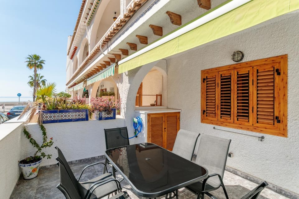 Property building, Patio, Day, View (from property/room), Balcony/Terrace, Dining area