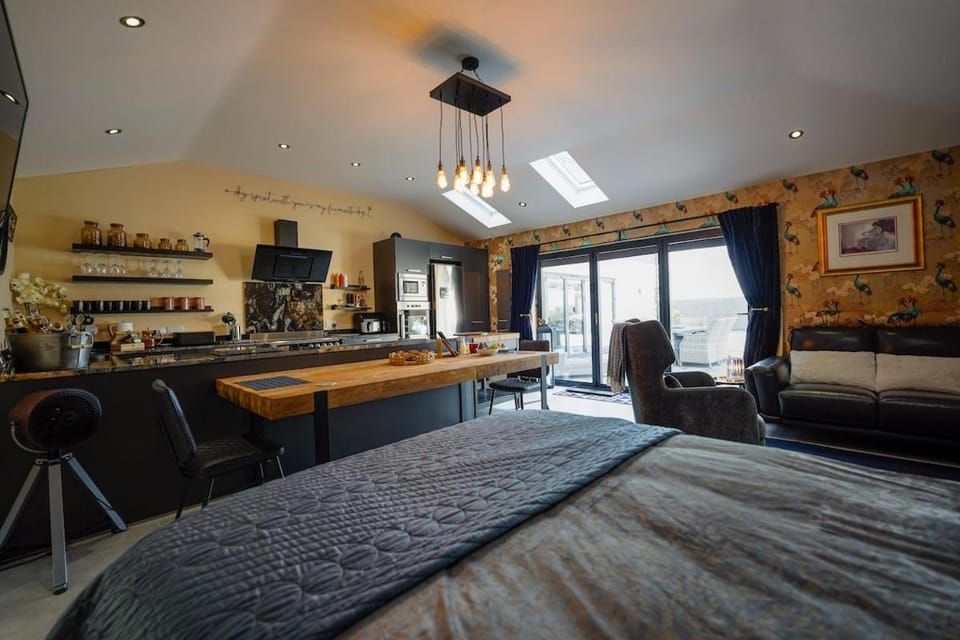 Walk Lane Chic 1bed , Luxury Kitchen Area , Parking , WiFi Apartment in Humberston