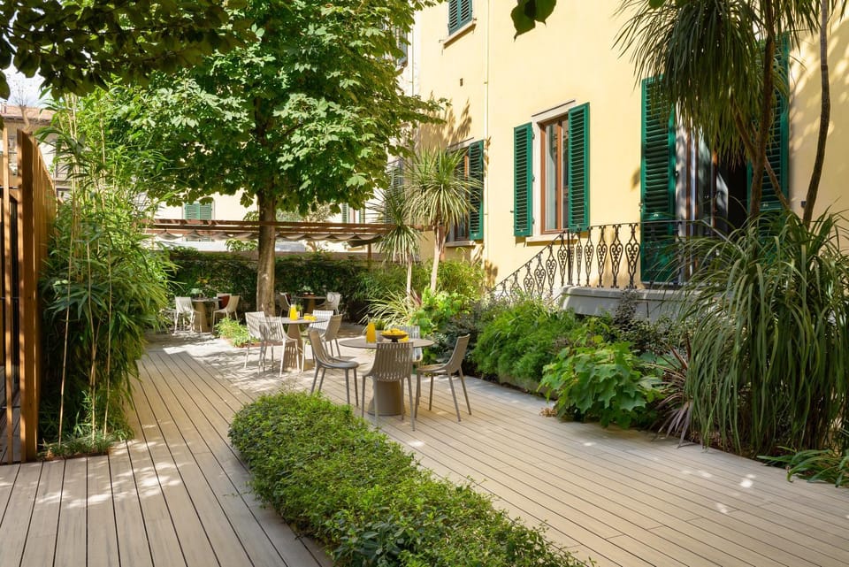 Property building, Garden