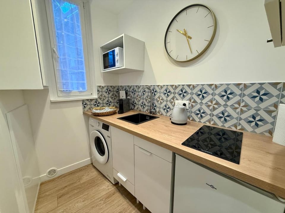 Nancy-Place, P20, clim jacuzzi proche centre gare Apartment in Nancy