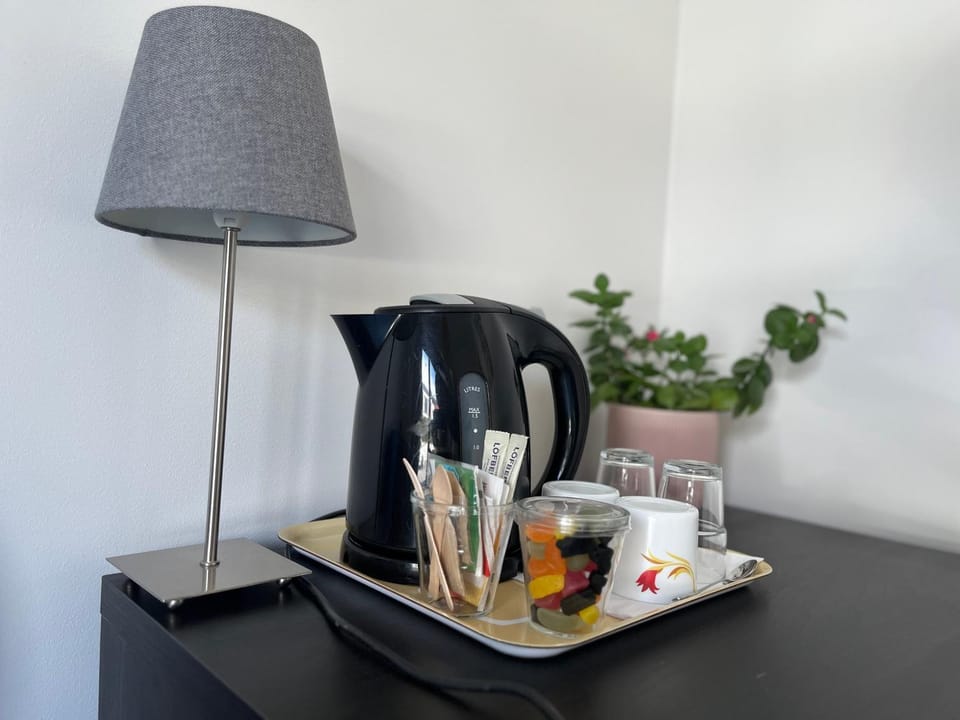 Coffee/tea facilities, Drinks