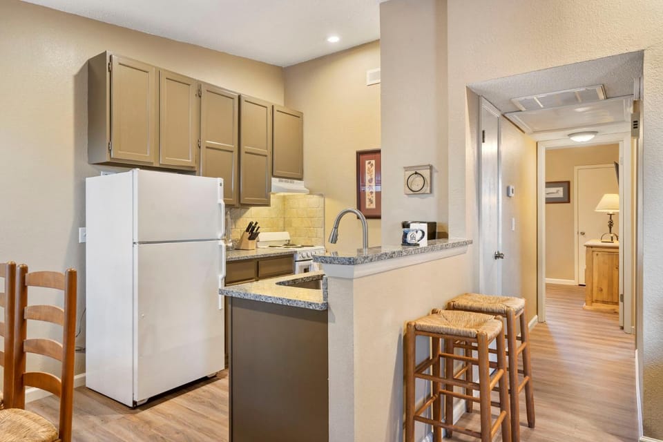 Evergreen Ridge 25 House in Table Rock Lake