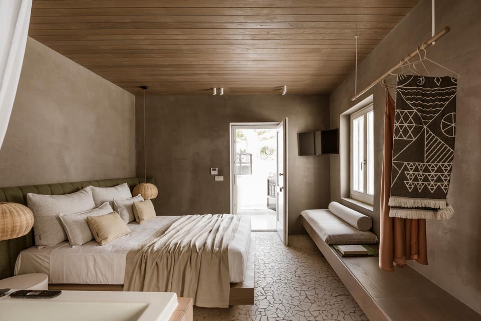 Thoe Suites Naxos - Indoor Jacuzzi Apartment hotel in Naxos