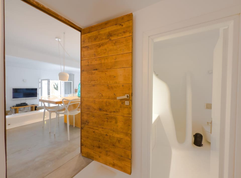 Bathroom, Living room, Dining area, Bedroom