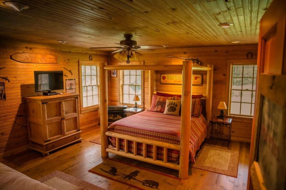 Manor Lodge at Camp Because I Said I Would House in Ohio