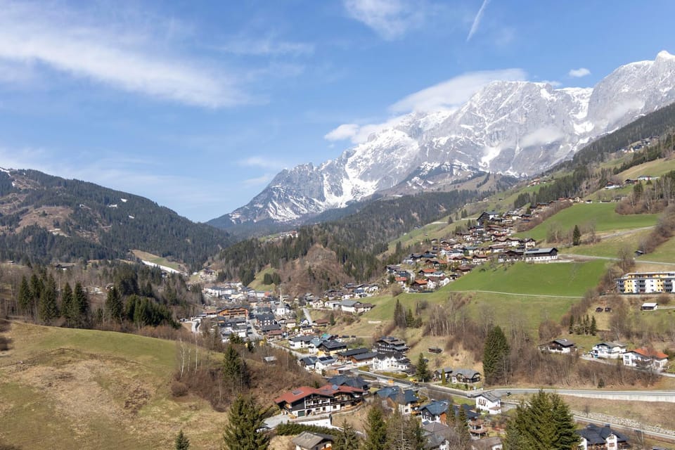 Property building, Skiing, Other, Hiking, Area and facilities, Sports